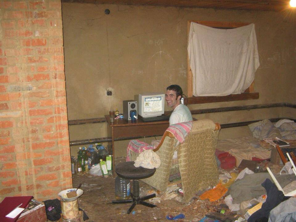 103wh8z.jpg